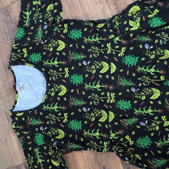 Svaha USA Dress, Pull On A Line Full, Fun Floral Design, Pockets, Size 2XL - Picture 3 of 12